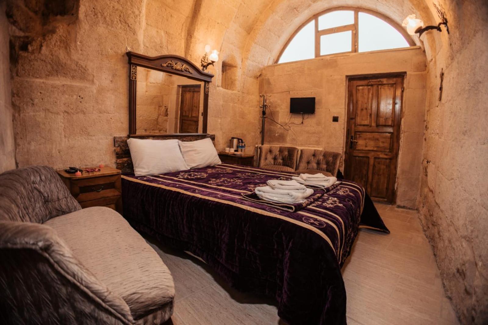 7 Oda Kapadokya Cave Hotel Ürgüp Exterior photo