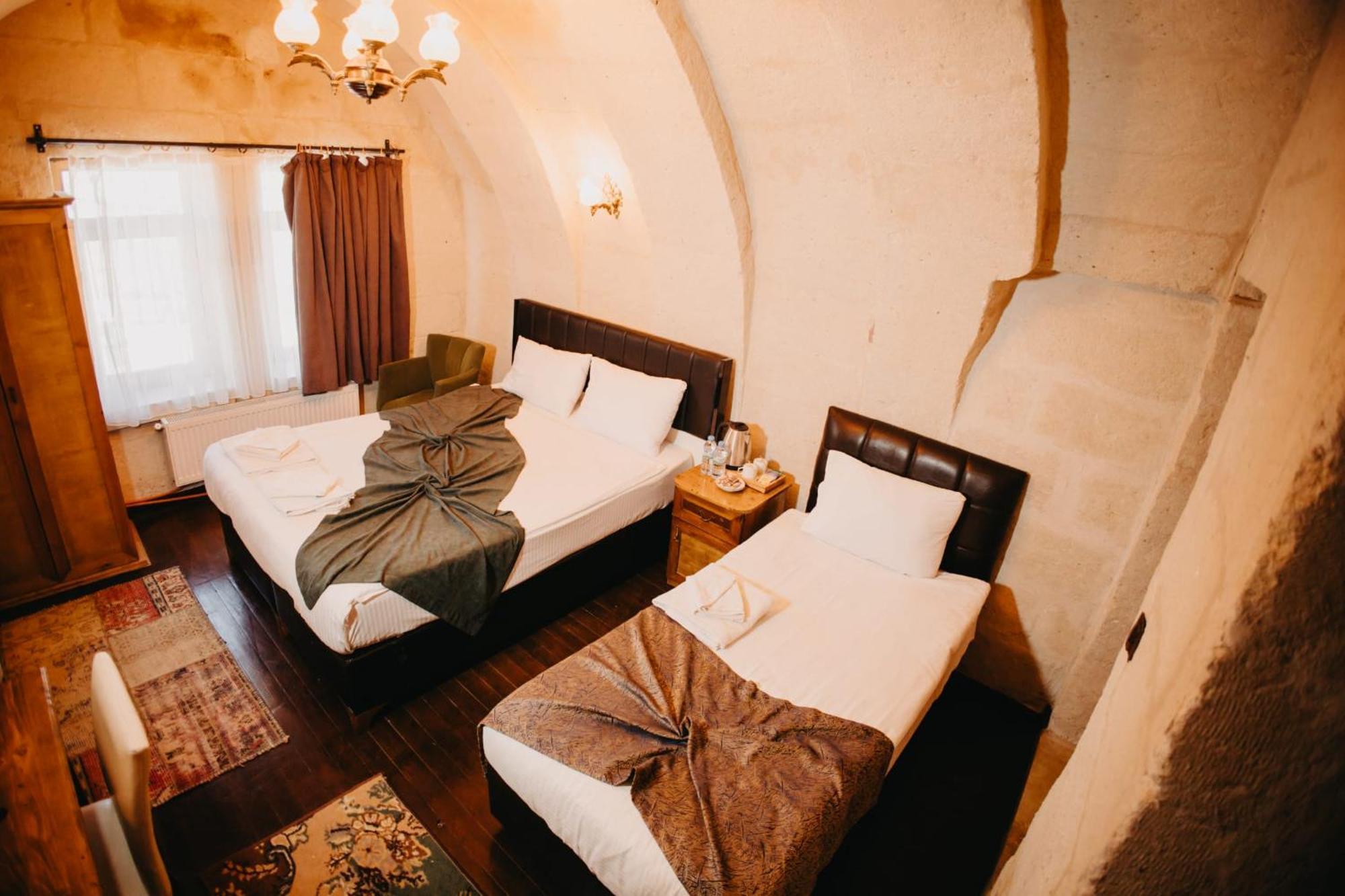 7 Oda Kapadokya Cave Hotel Ürgüp Exterior photo